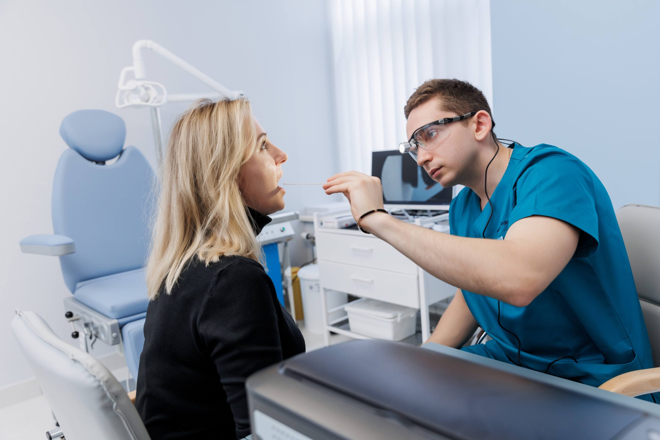 Прийом отоларинголога