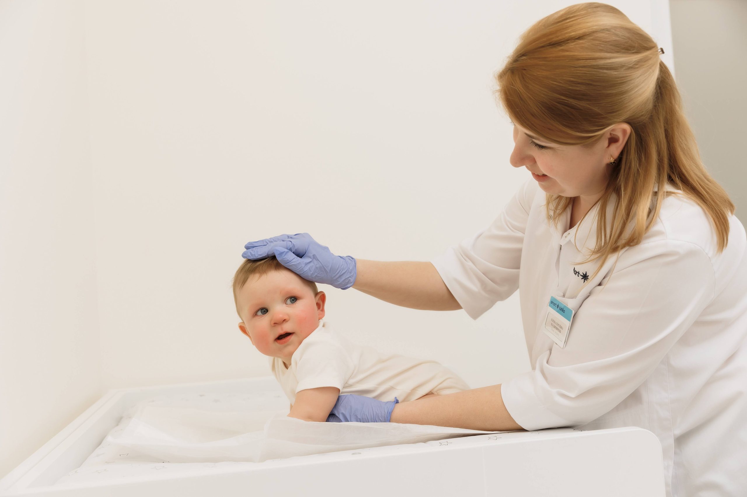 Неонатальний огляд малюка