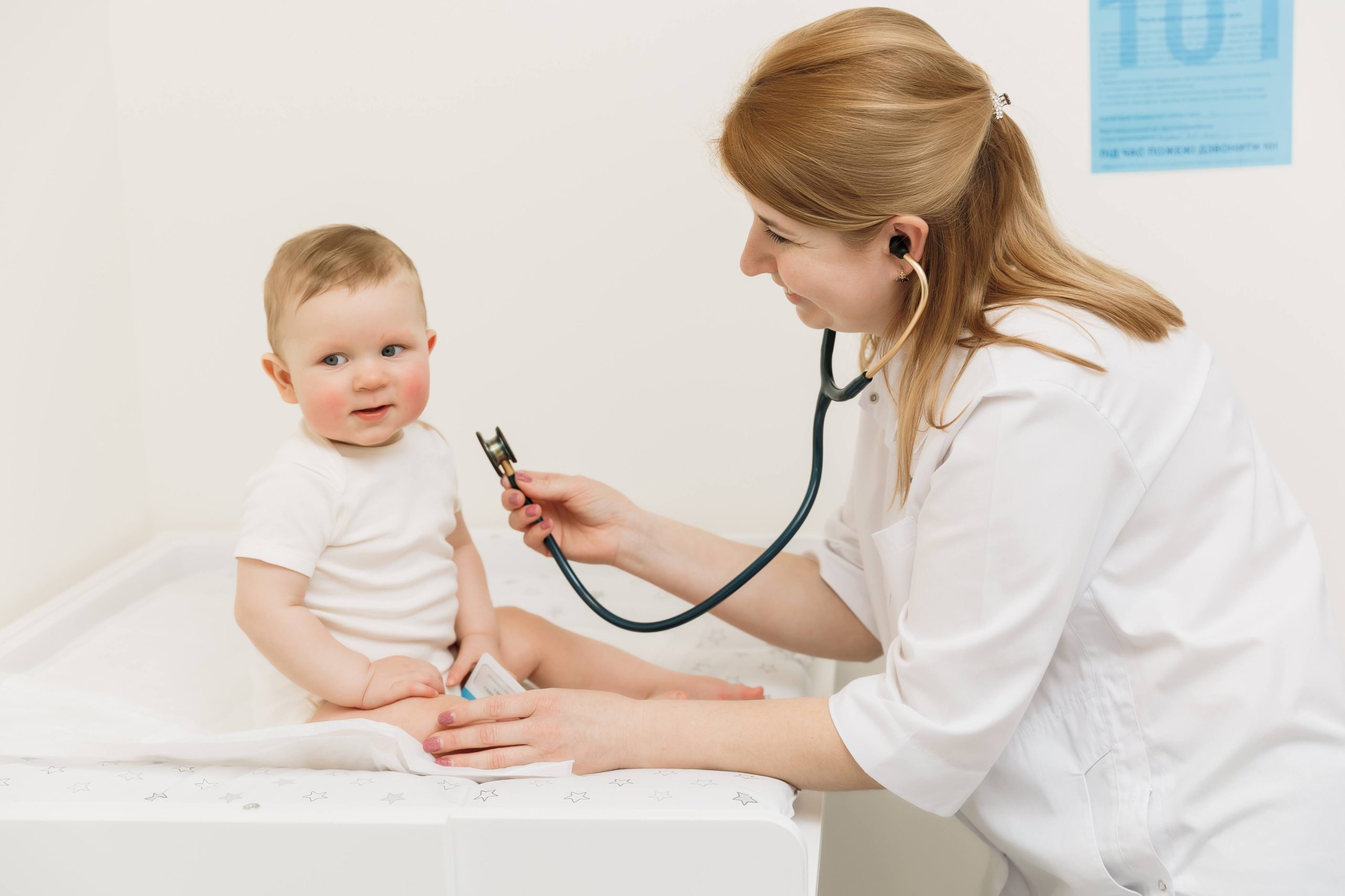 Неонатальний огляд малюка