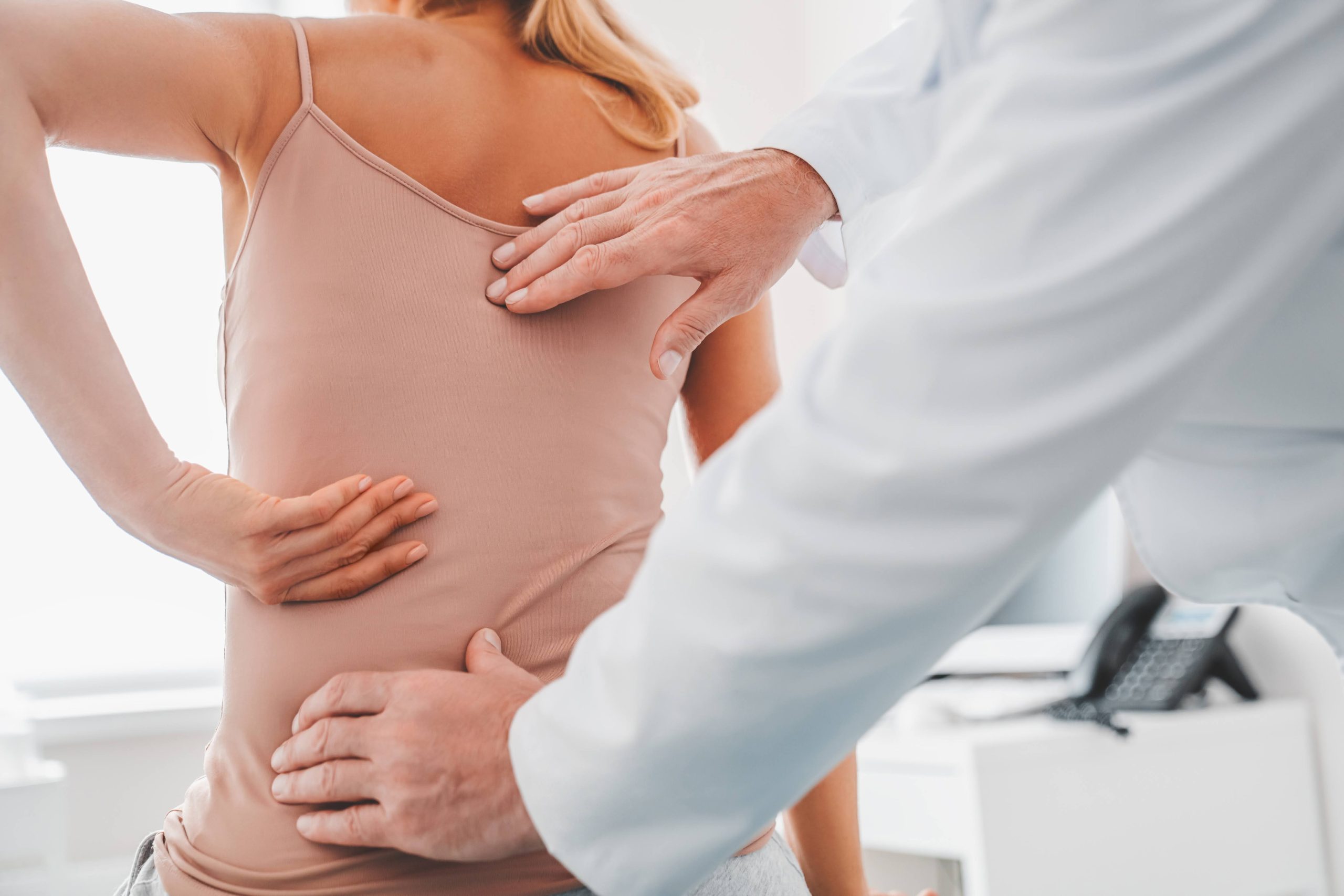 Огляд пацієнта лікарем-ревматологом