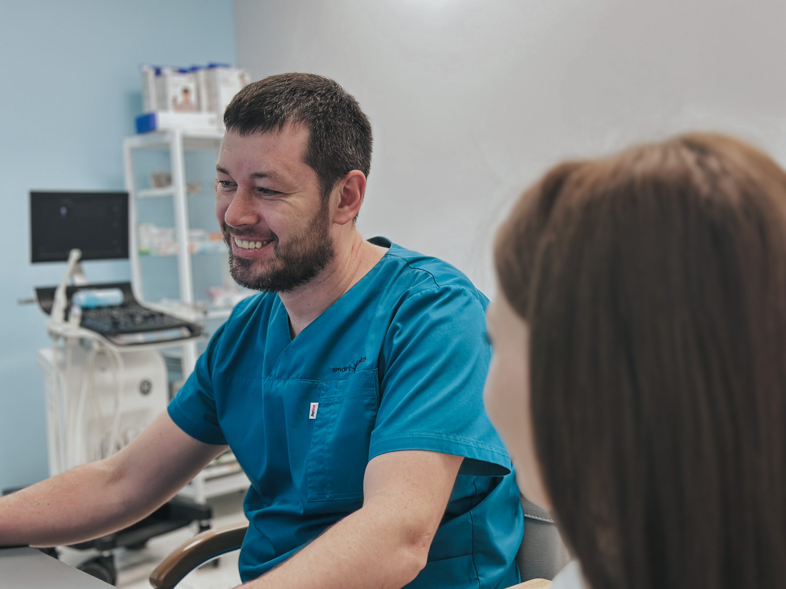 Пацієнтка на прийомі у лікаря-мамолога